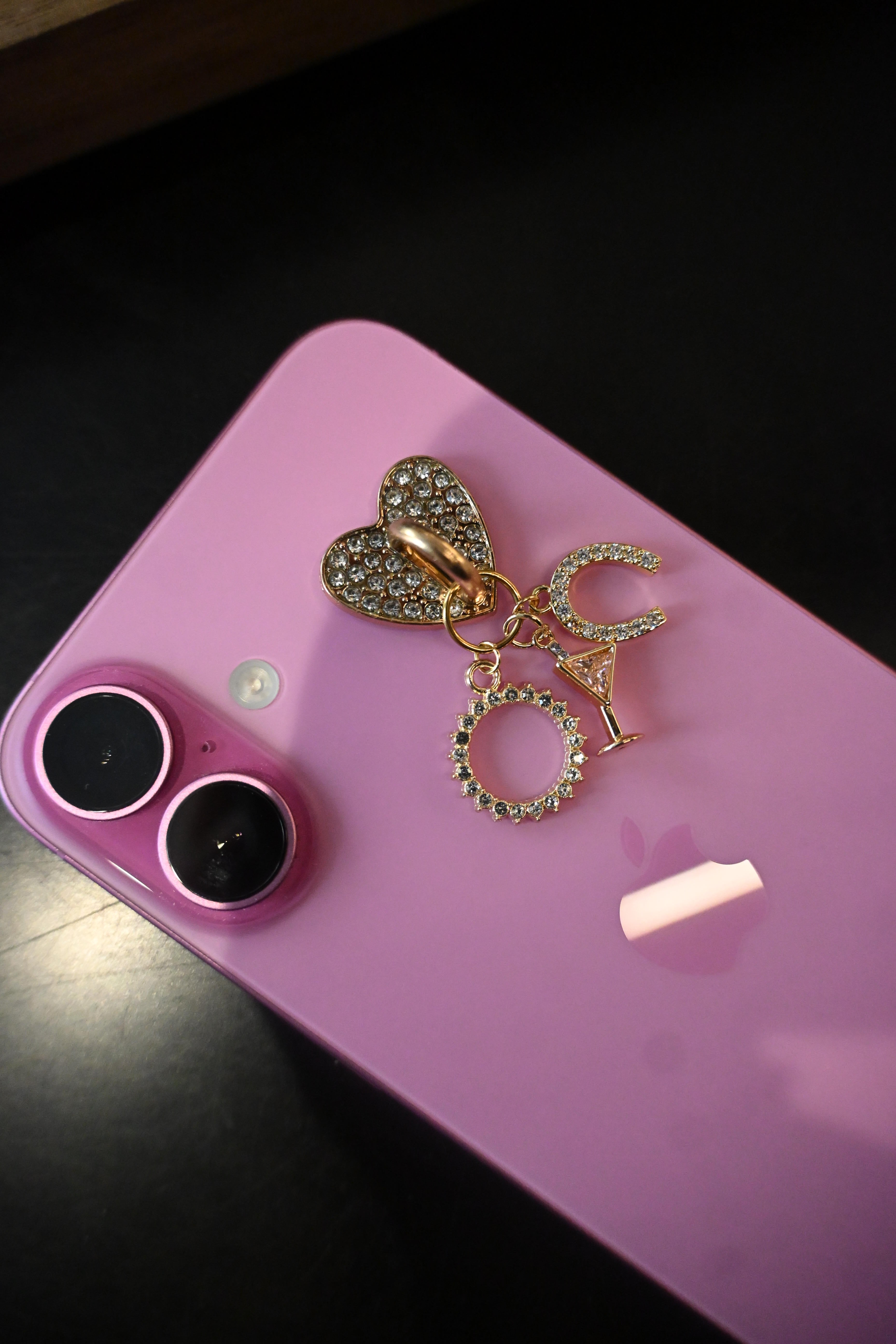 Bijou de Téléphone Gossip Shine - Attache Coque Cœur Strass⁠